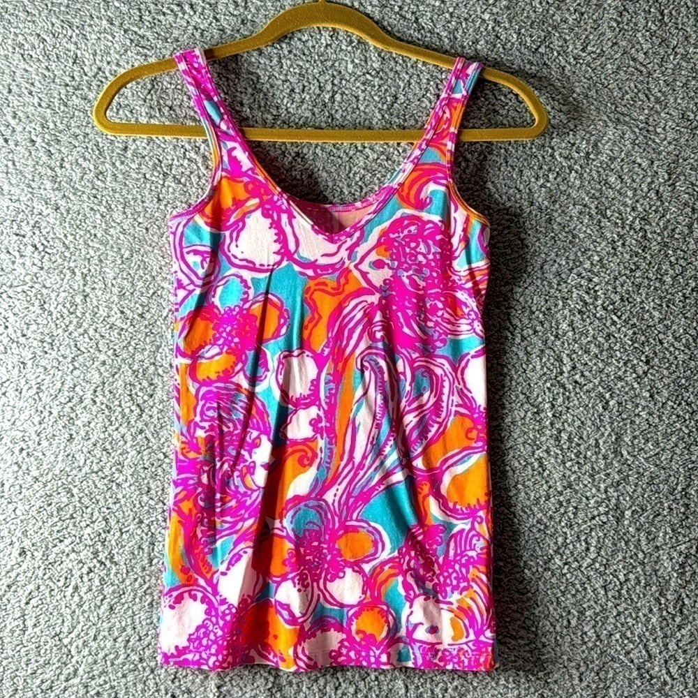 Lilly Pulitzer Feeling Tanked Tabbie V-Neck Tank size small A0060